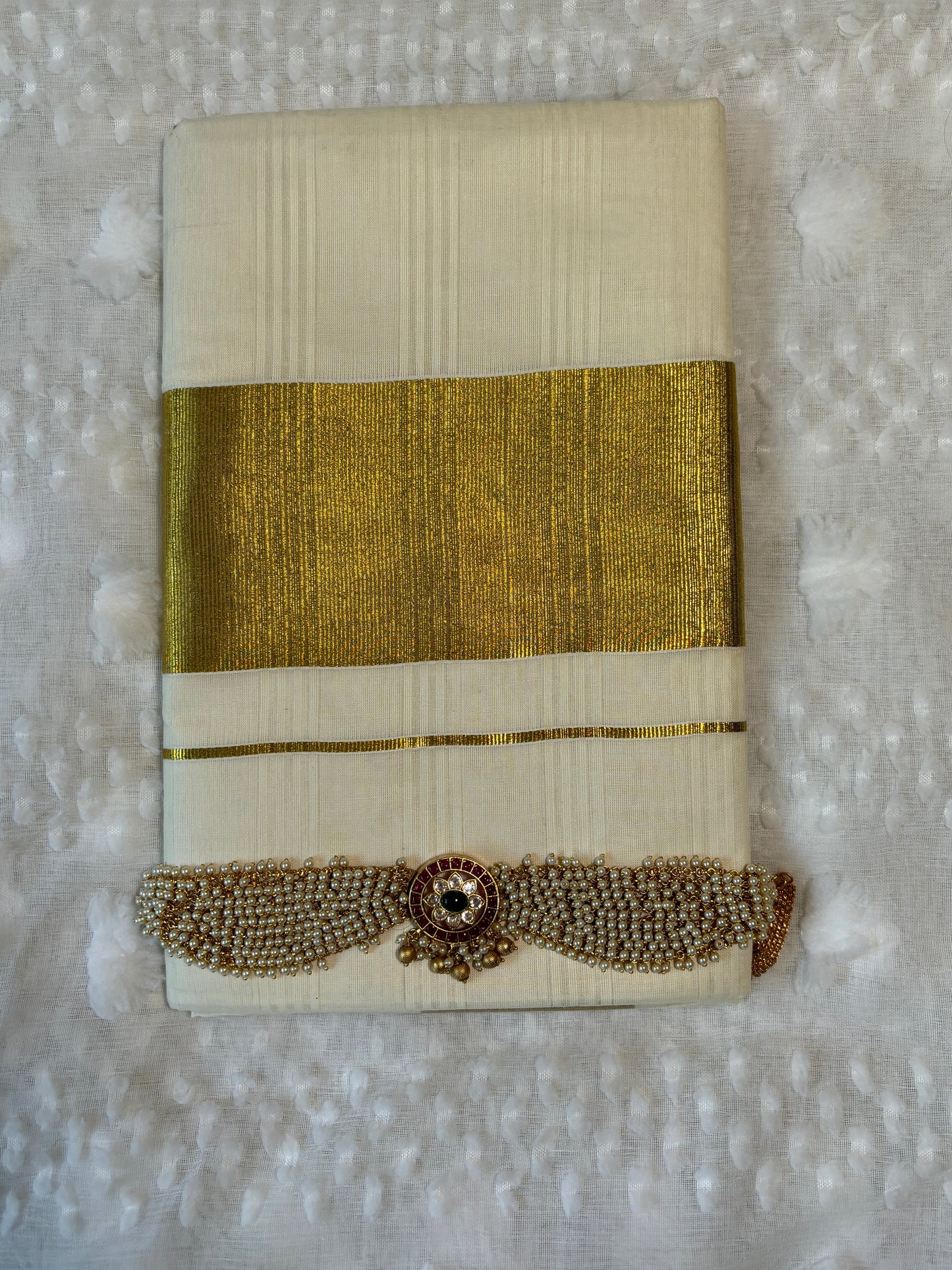 Kasavu Saree